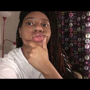 Meet your Posher, Ziya